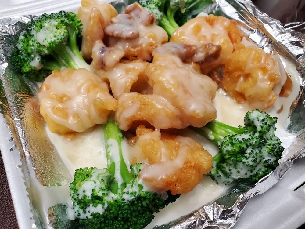 Golden Dragon Chinese Restaurant (Ironwood) Order Online MI 49938